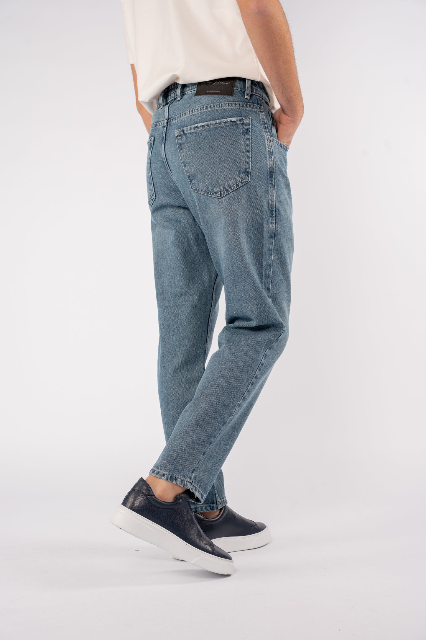 LIGHT BLUE BOYFRIEND DENIM