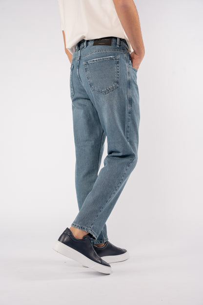LIGHT BLUE BOYFRIEND DENIM