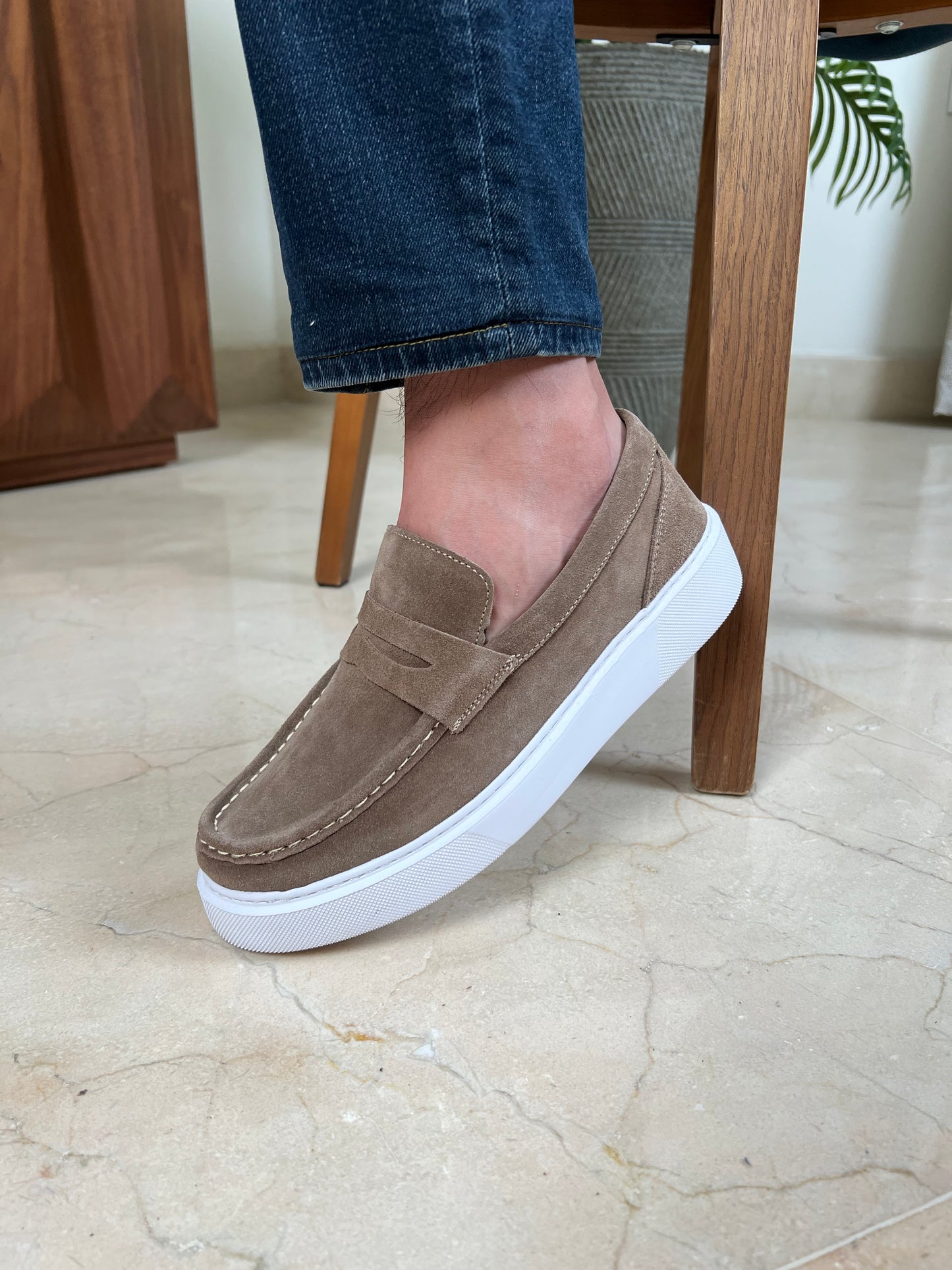 BEIGE LOAFER HIGH SOLE