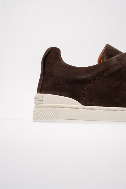BROWN TRIPLE X ELASTIC SNEAKER