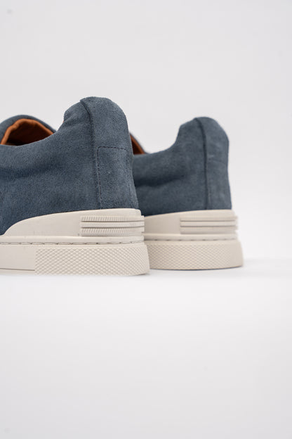 BLUE TRIPLE X ELASTIC SNEAKER