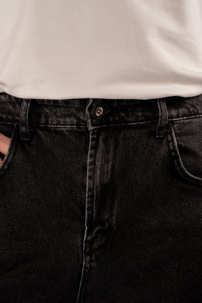 DARK GREY BOYFRIEND DENIM