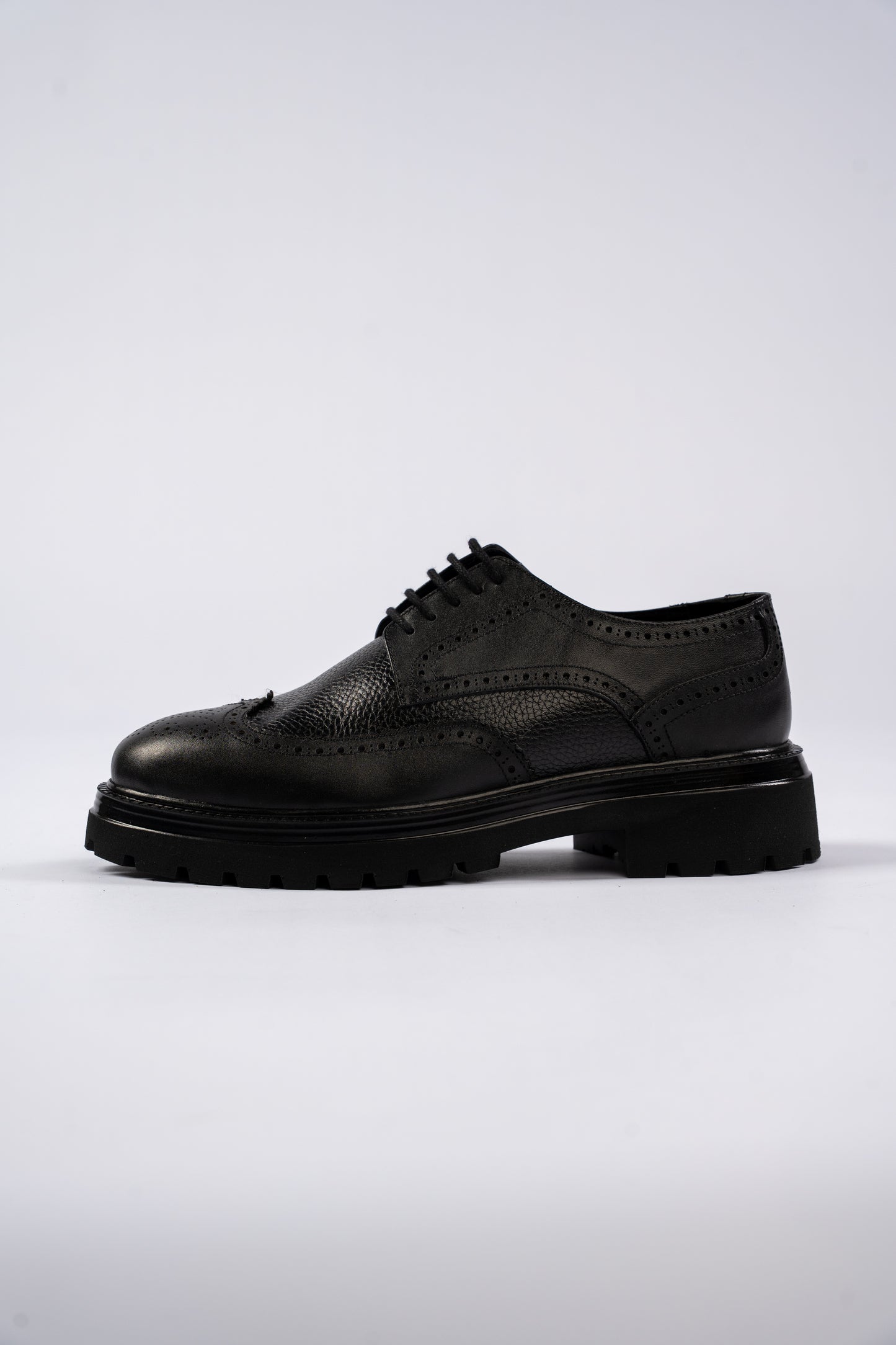 BLACK CASUAL OXFORD SHOE