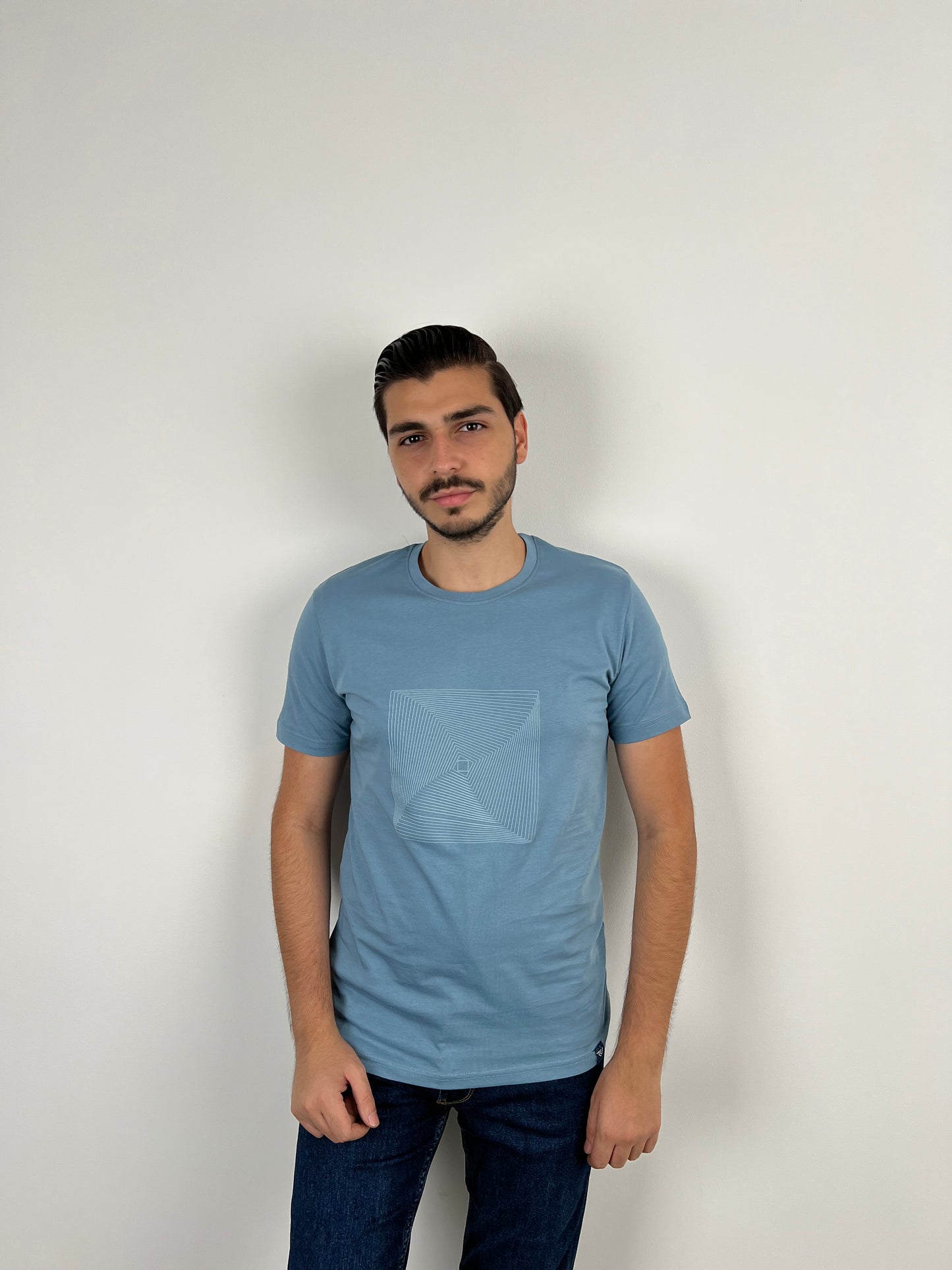 HATCHES BLUE TSHIRT