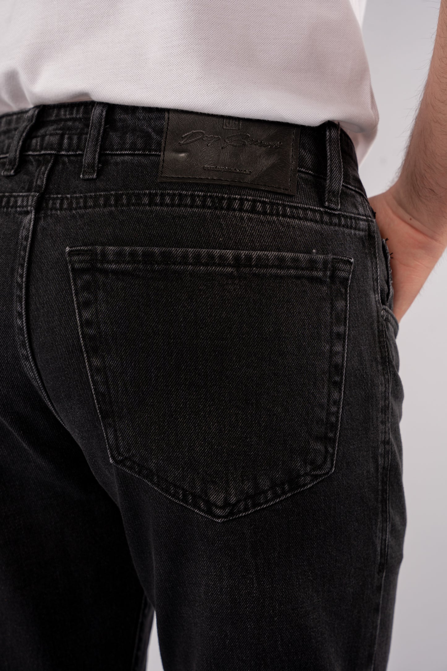 DARK GREY REGULAR FIT DENIM