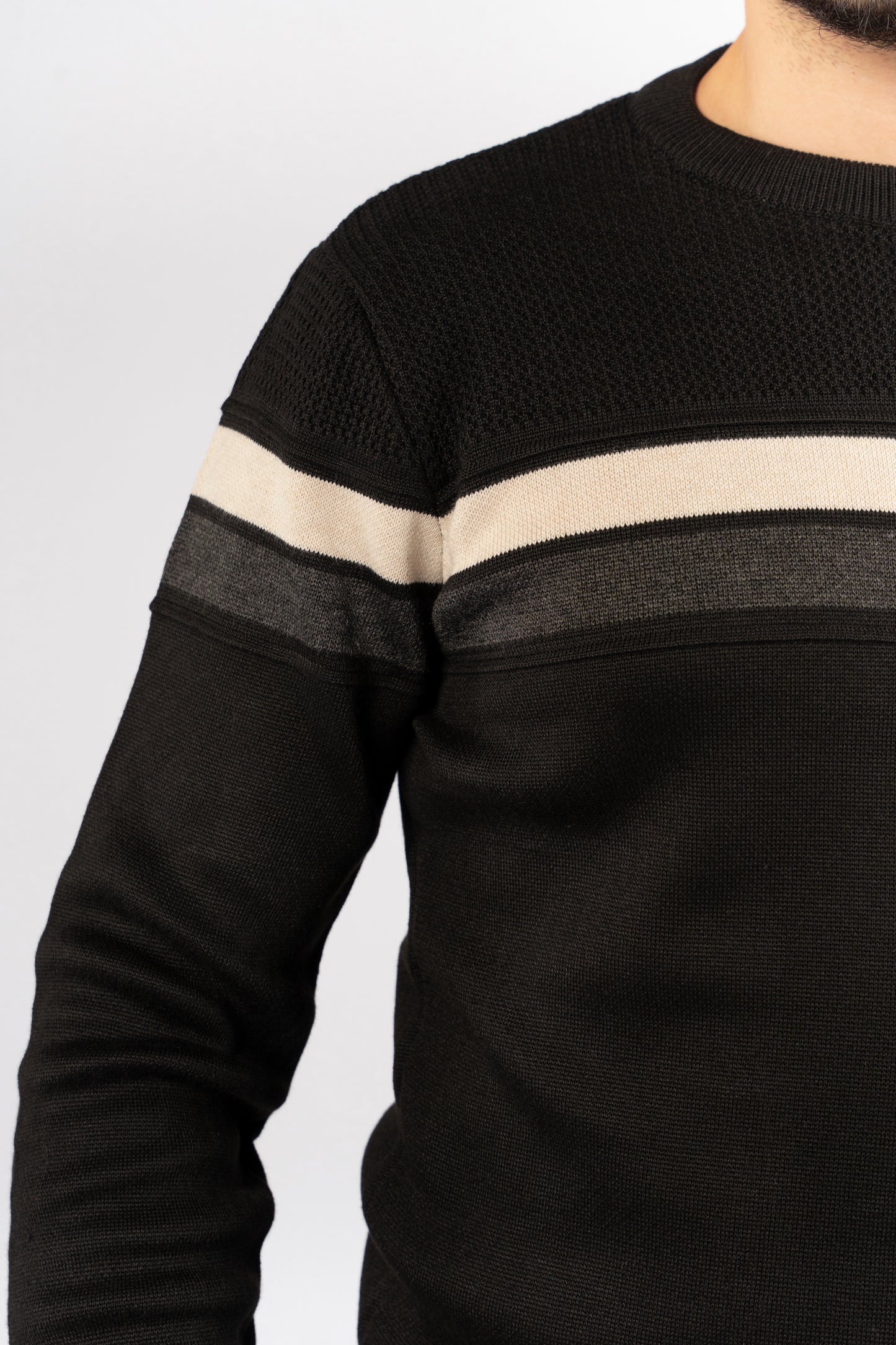 BLACK CASUAL SWEATER