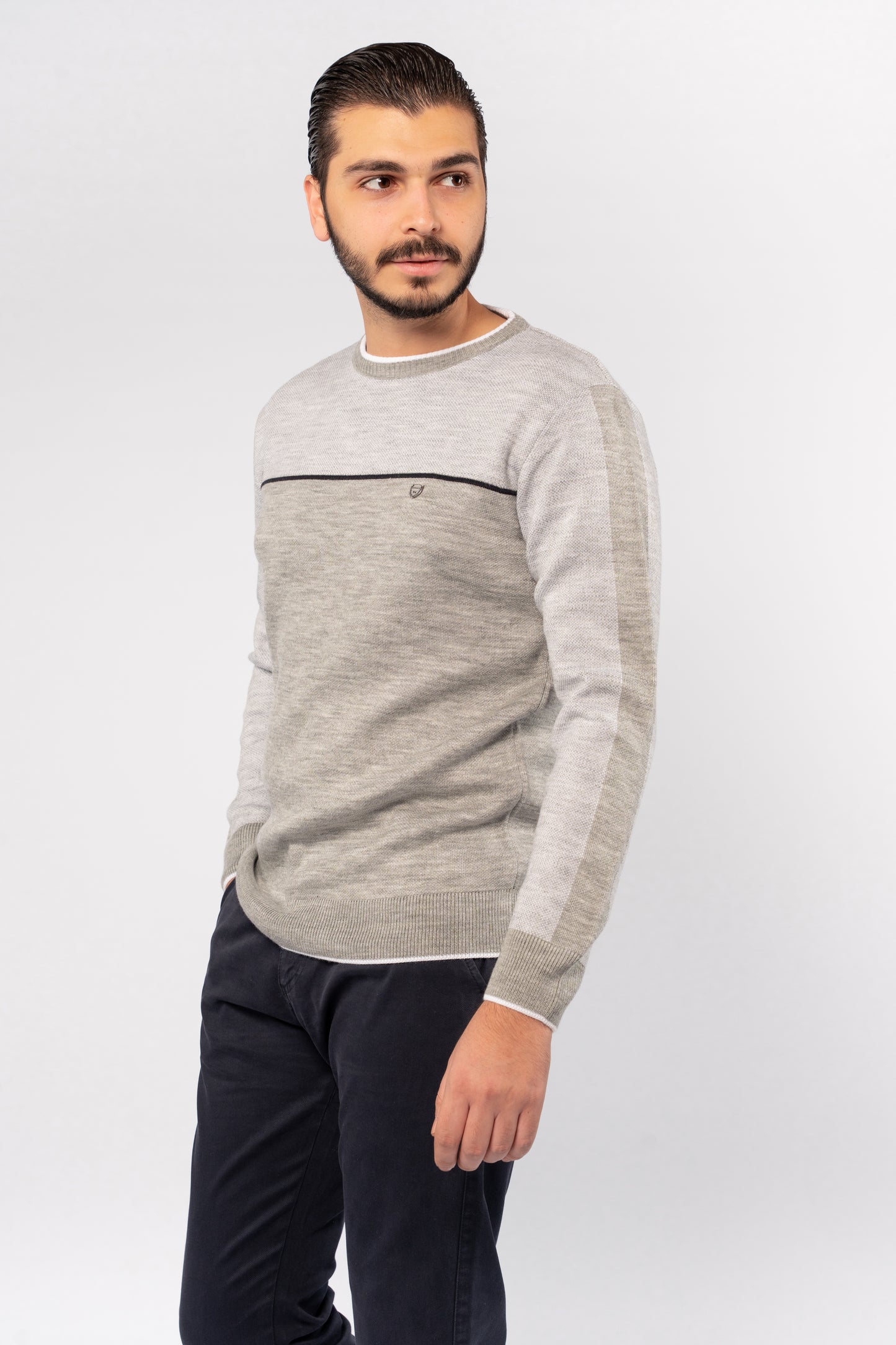 GREY TIMELESS SWEATER