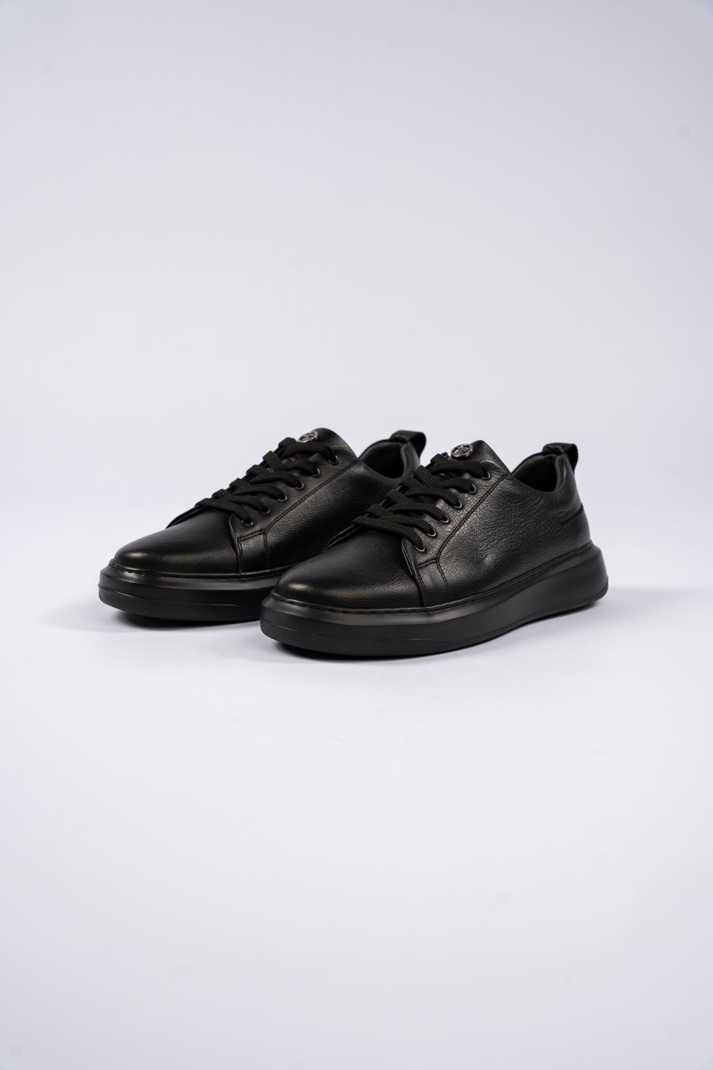 BIG SIZE FULL BLACK SNEAKER