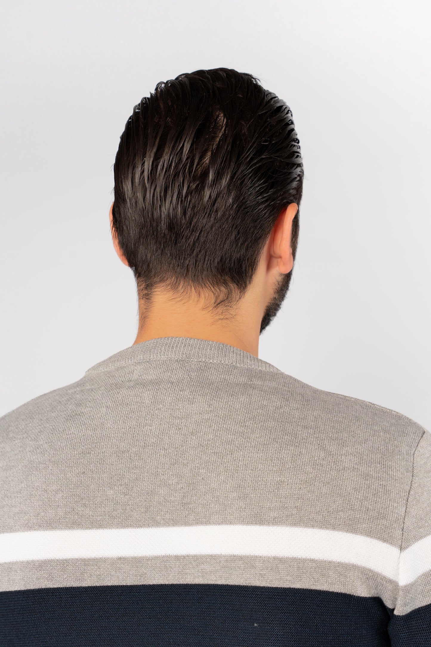 GREY DOUBLE LINE SWEATER