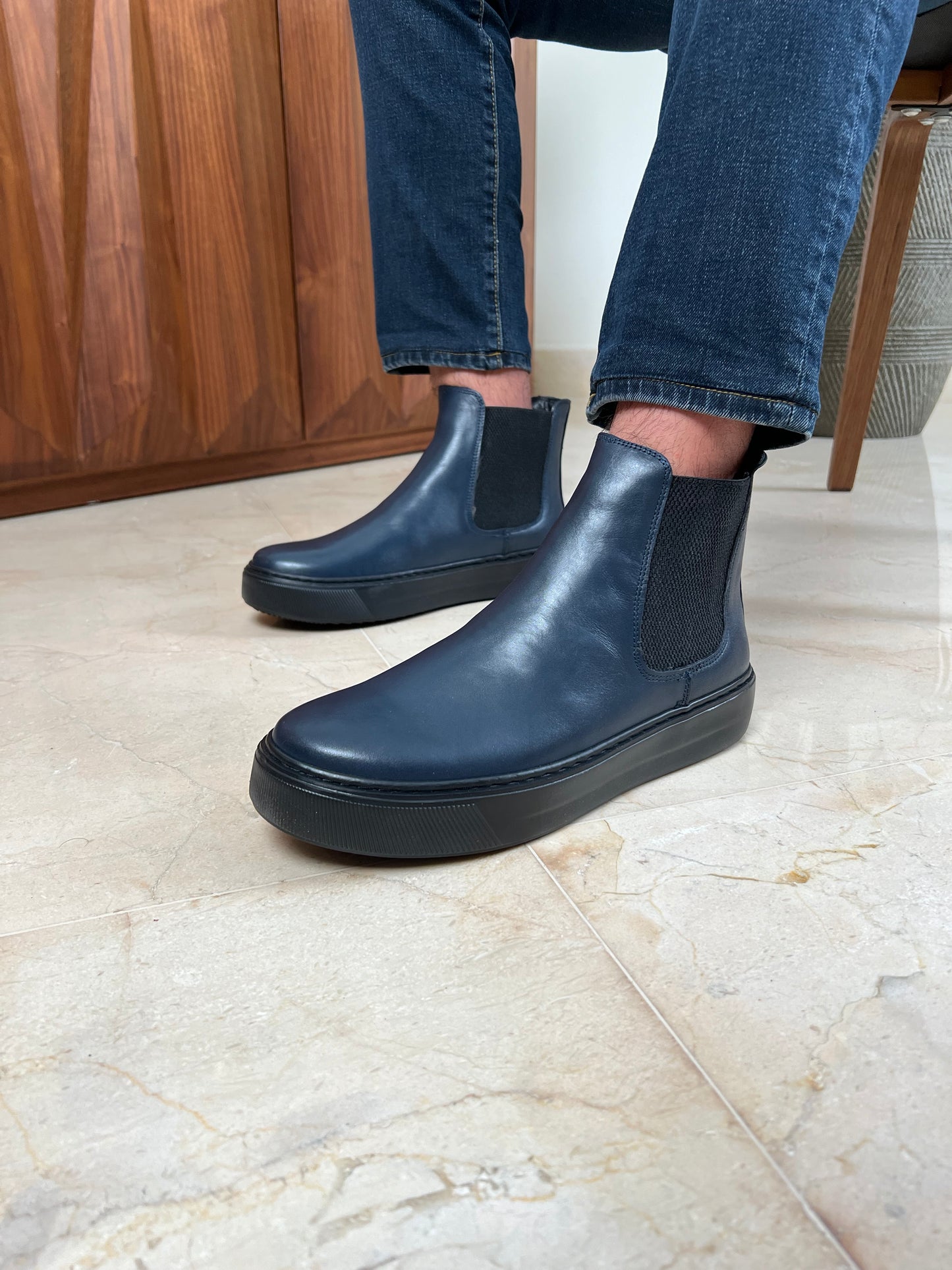 NAVY LEATHER BOOTS