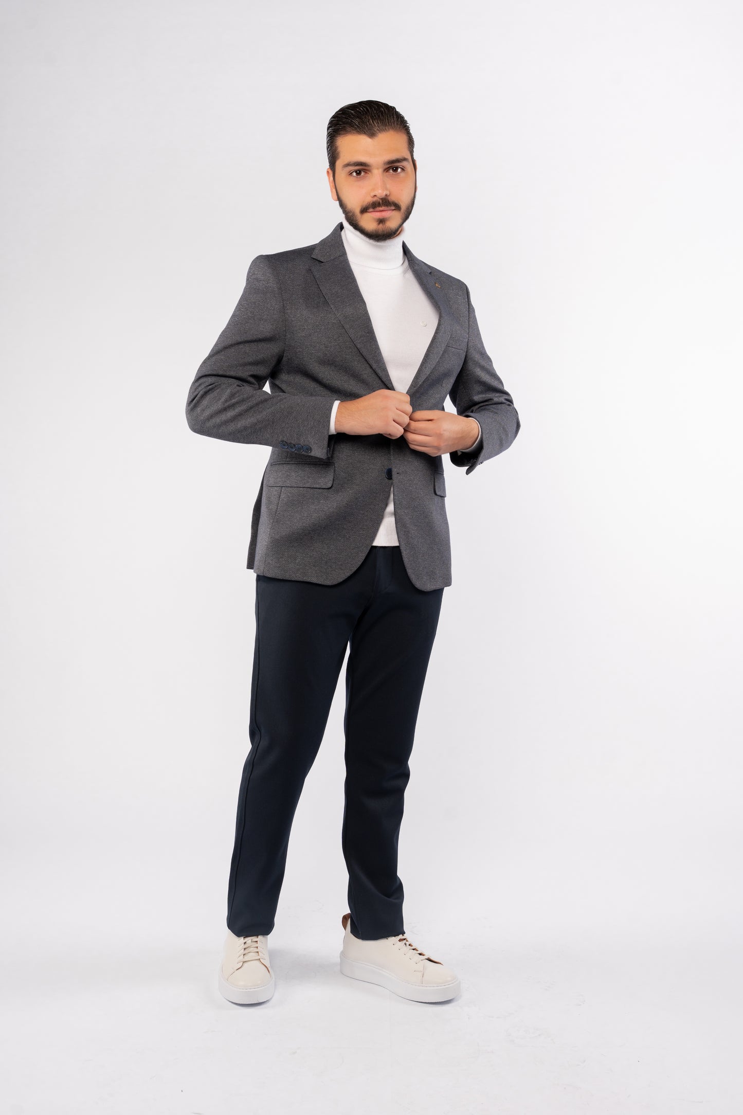 NAVY SOPHISTICATED BLAZER