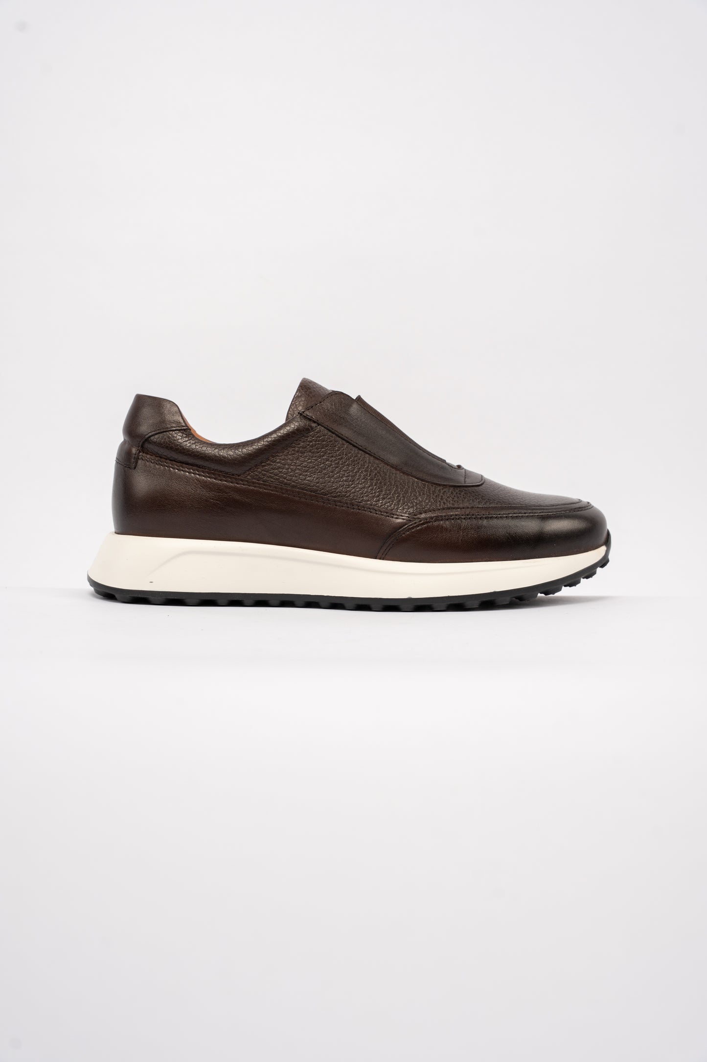 BROWN TIMELESS ELASTIC SNEAKER