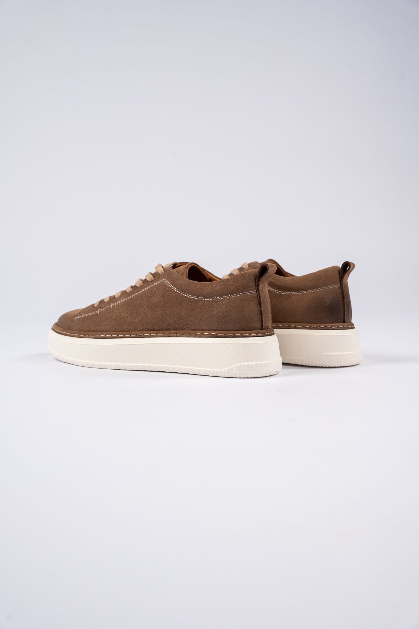 BEIGE CASUAL NUBUCK SNEAKER