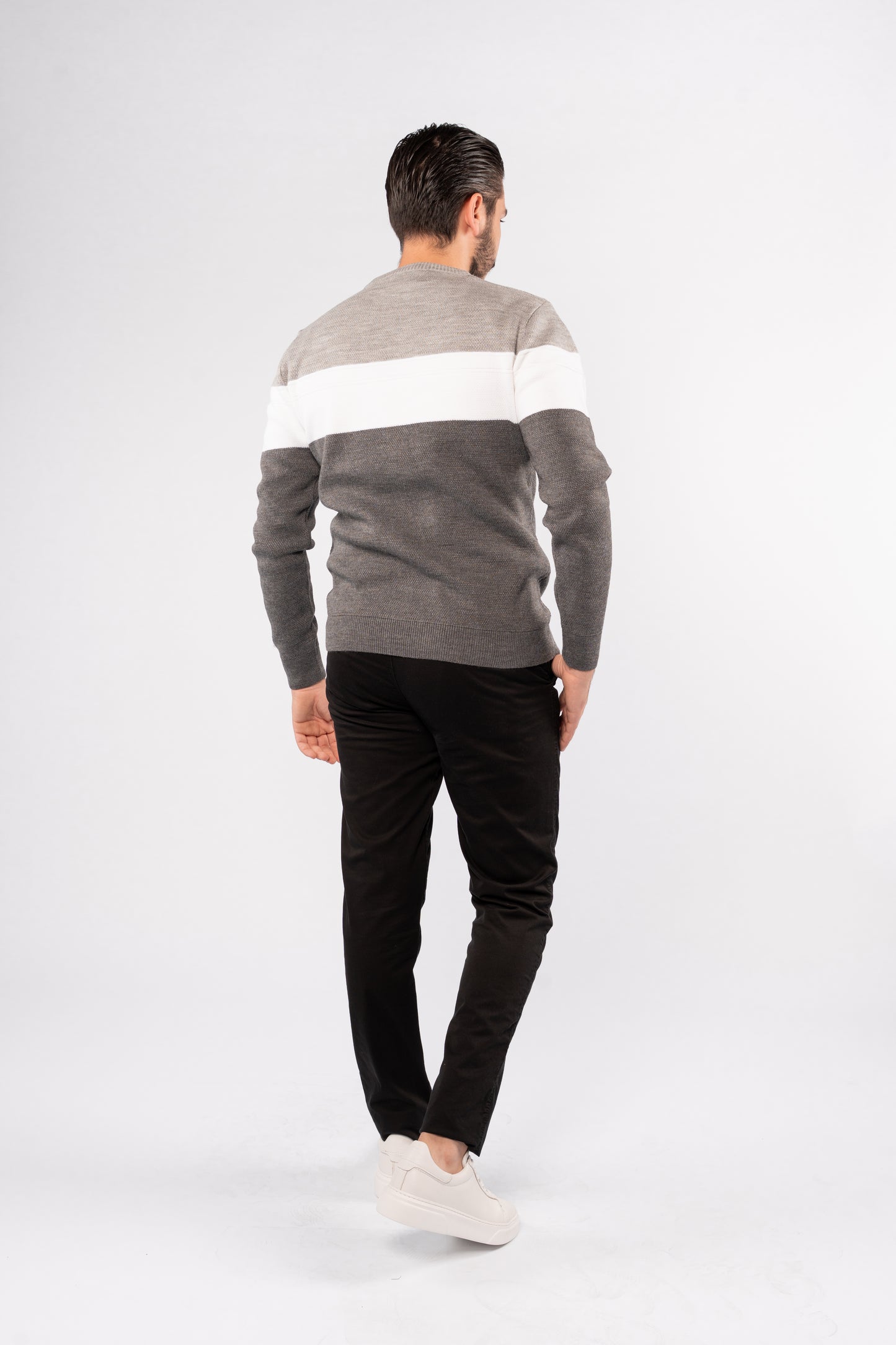 GREY URBAN TRICOLOR SWEATER