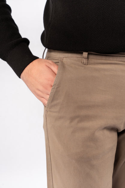 DARK BEIGE ELEGANCE CHINO PANT
