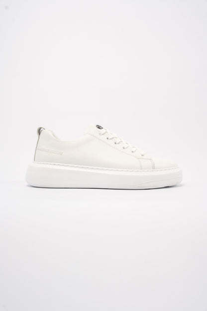 WHITE CASUAL SNEAKER