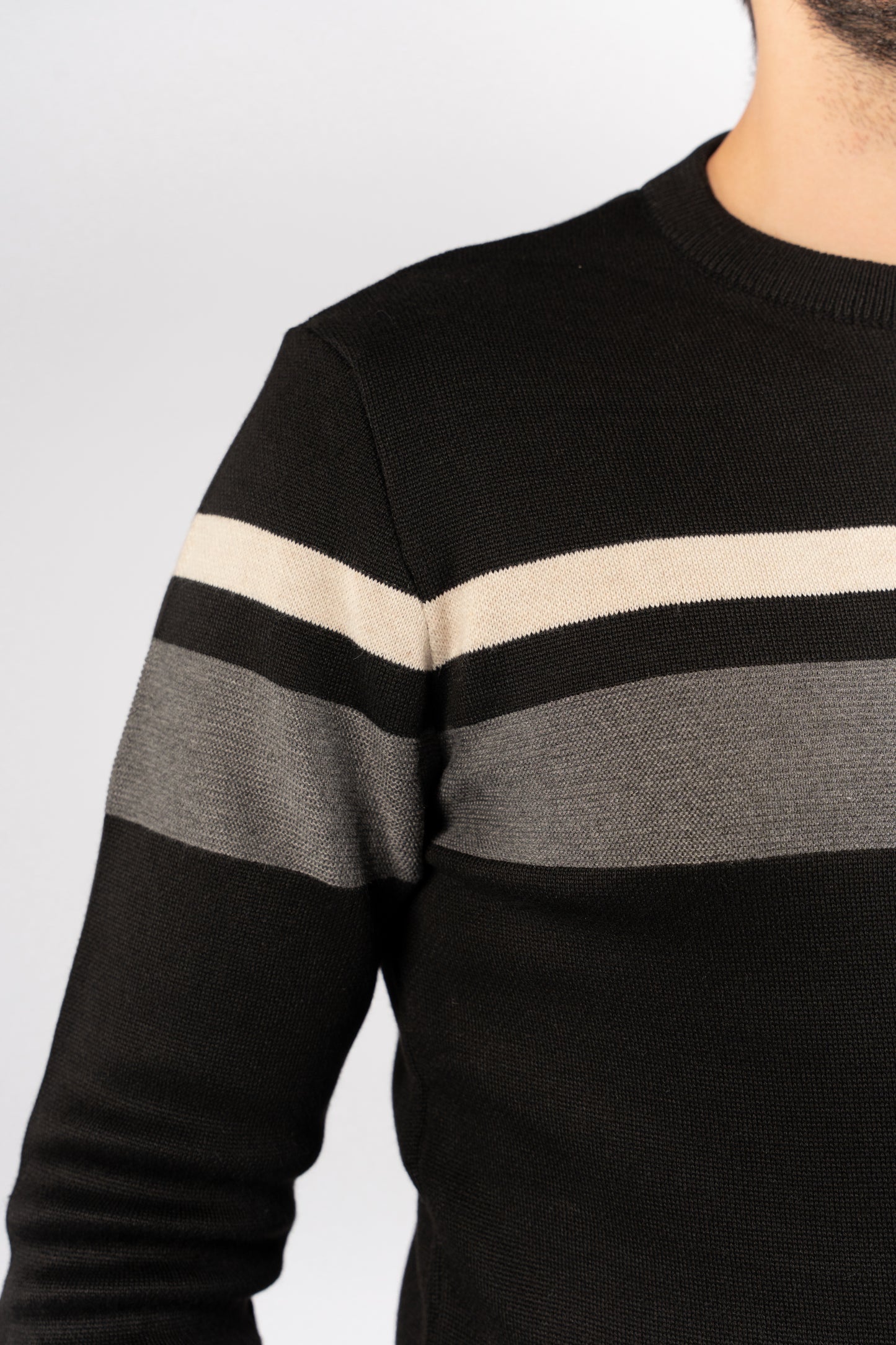 BLACK DOUBLE LINE SWEATER