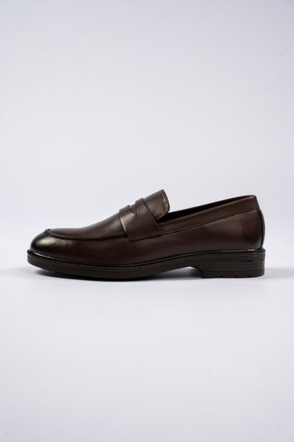 CLASSIC BROWN PENNY LOAFER