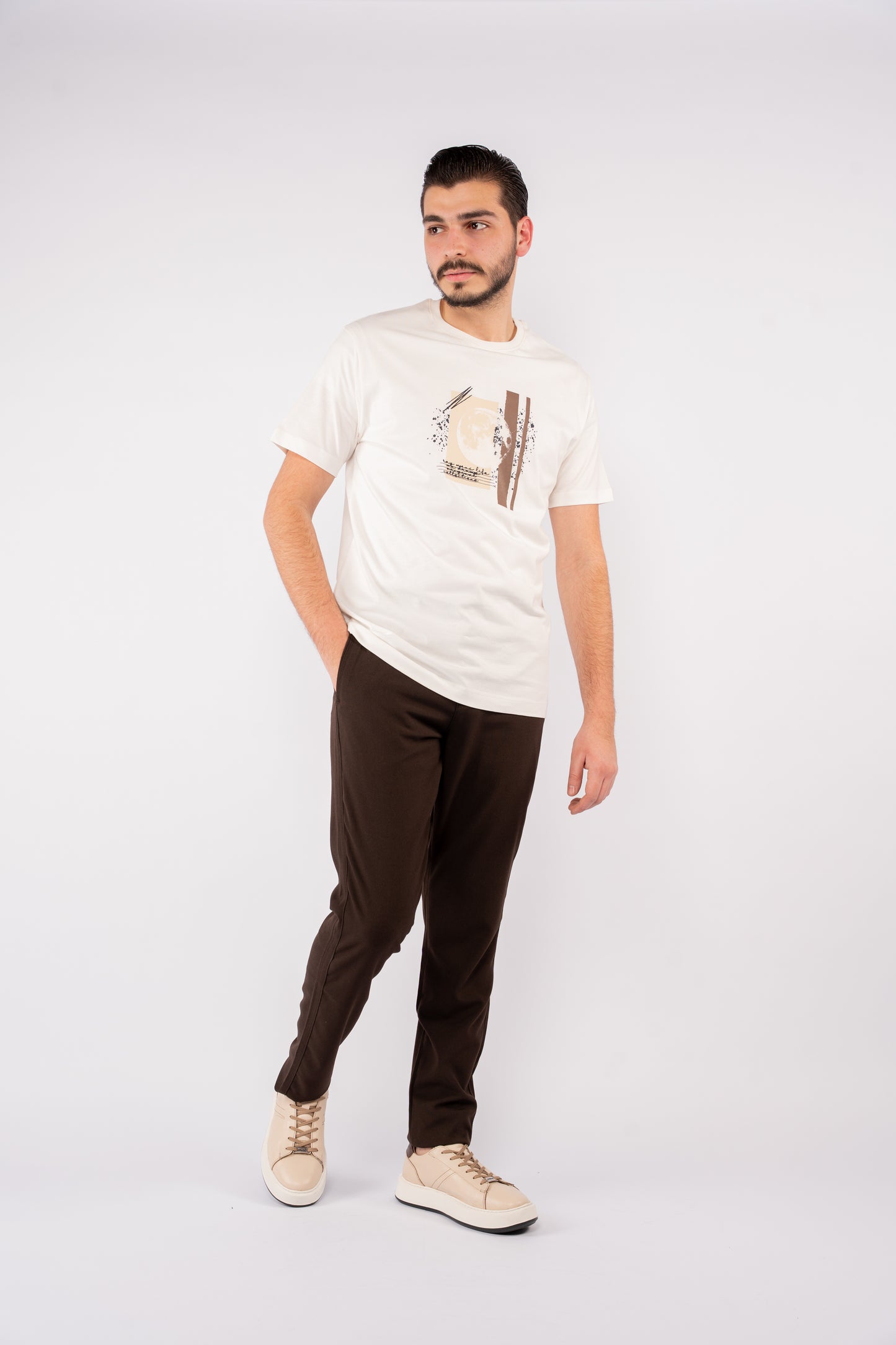 WHITE MOON ABSTRACT TSHIRT