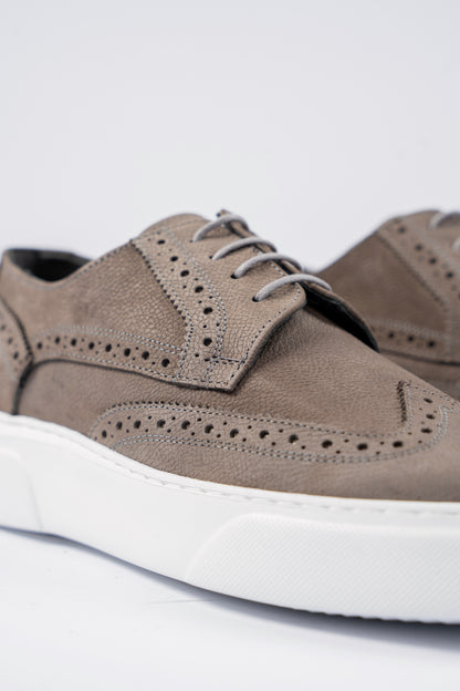 BEIGE GREY SUEDE BROGUE SNEAKER