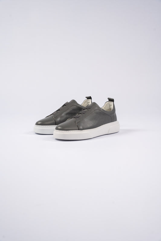 GREY ELASTIC SNEAKER
