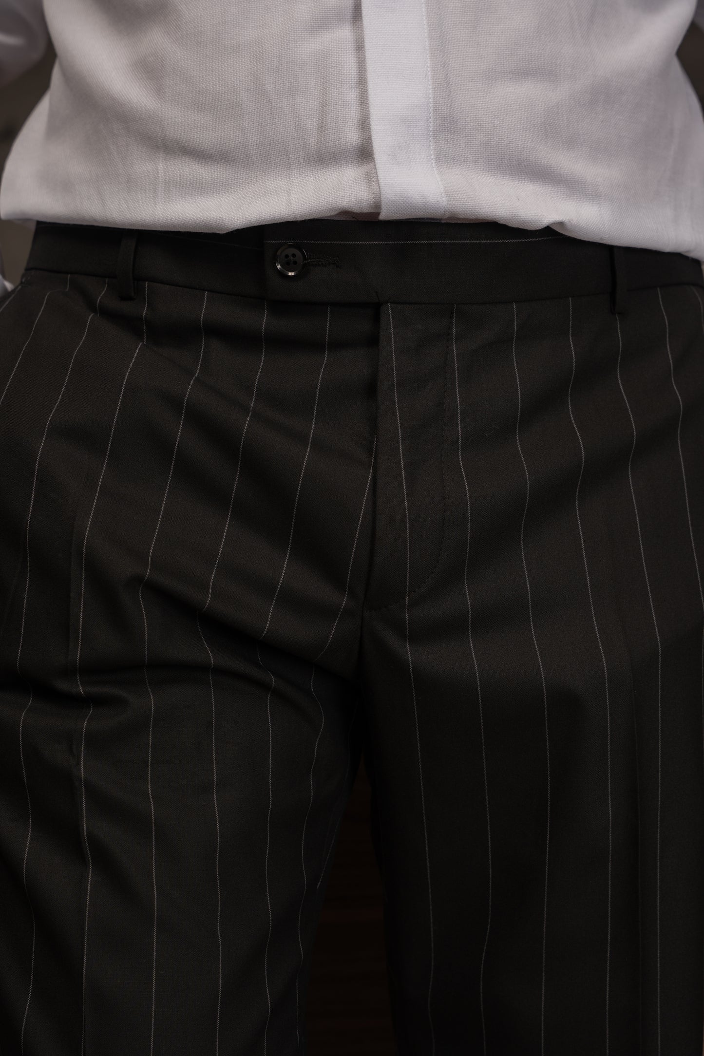 BLACK LINED DOBETTI SUIT