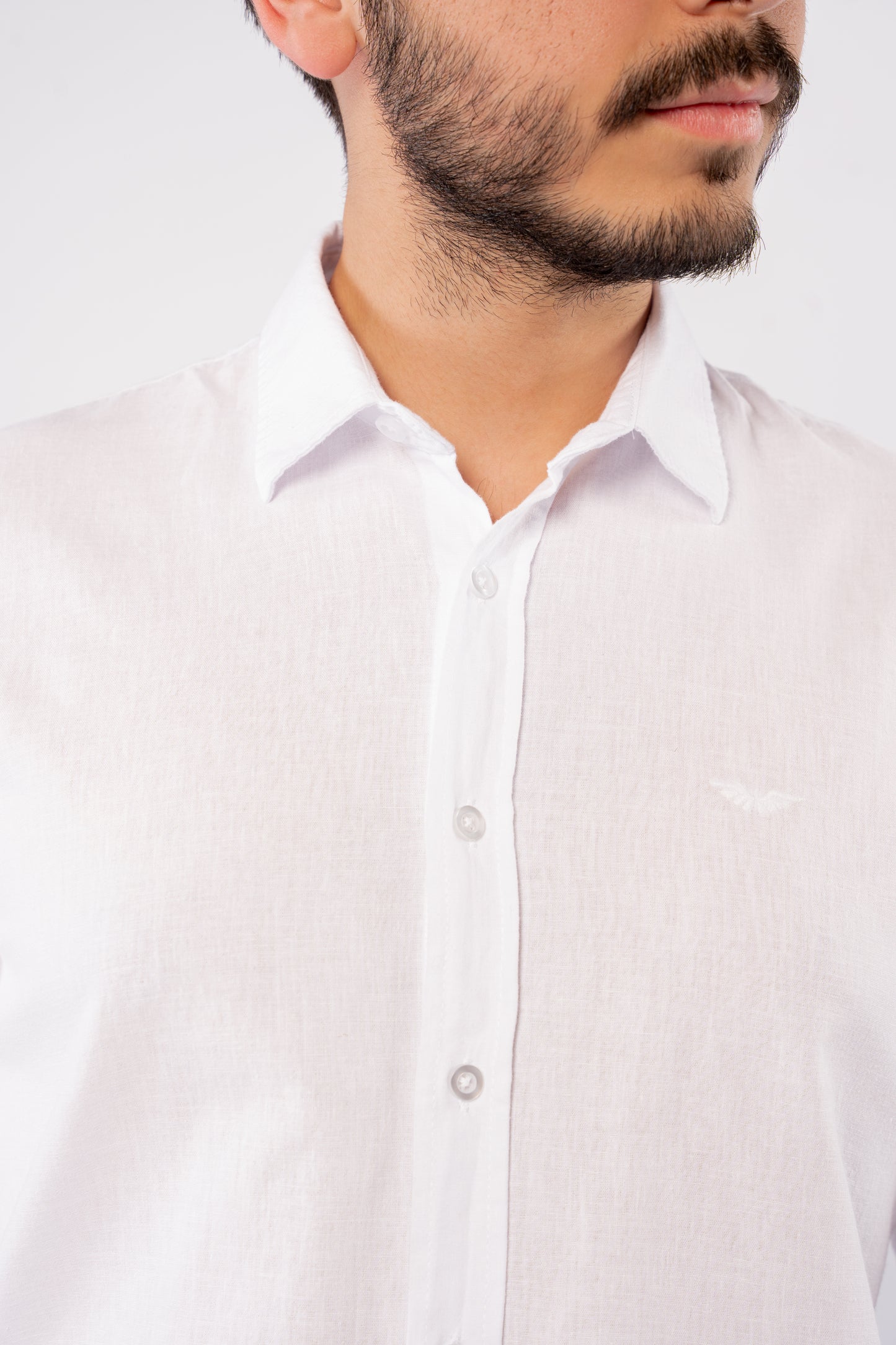 WHITE LINEN SHIRT