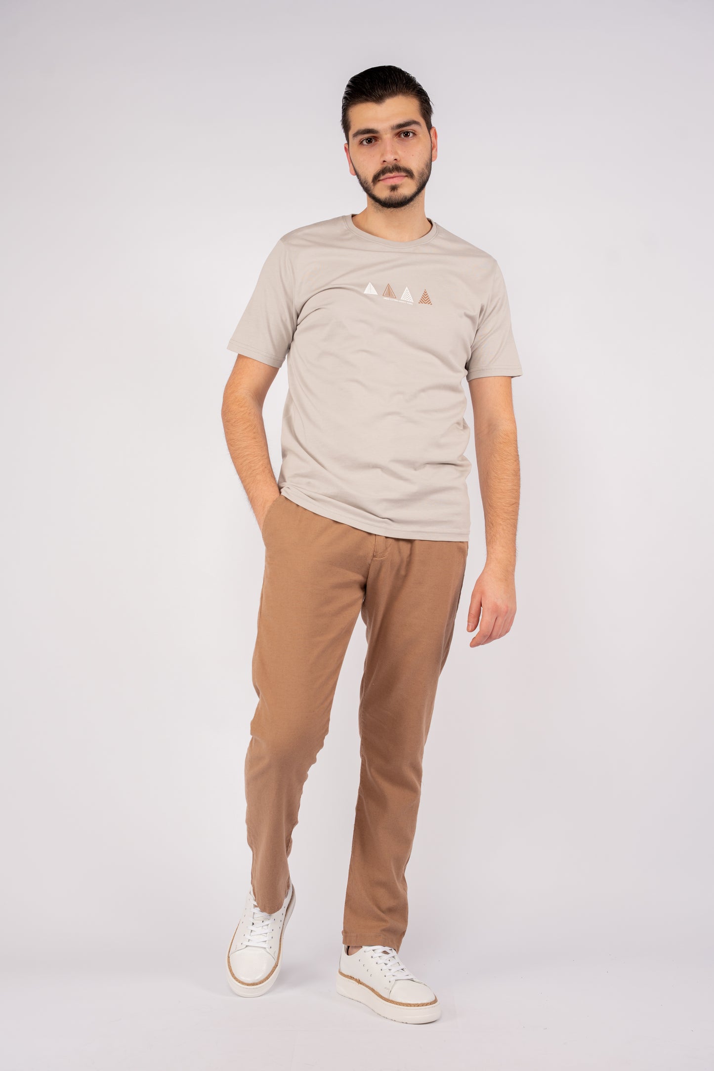 GREY TRIANGLES TSHIRT