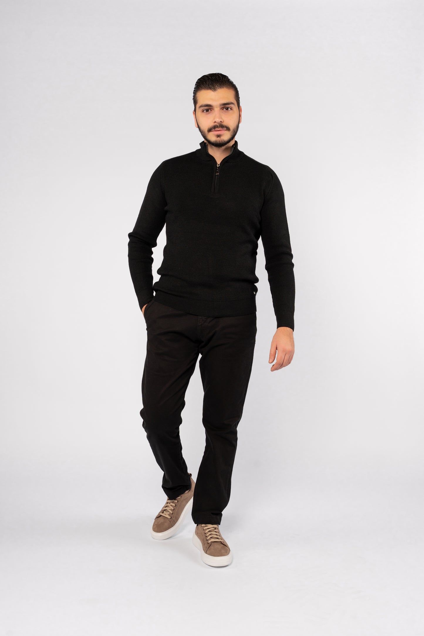 BLACK KNITTED HIGHNECK ZIPPER SWEATER