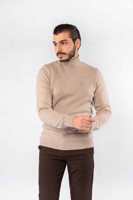 BEIGE TURTLENECK SWEATER