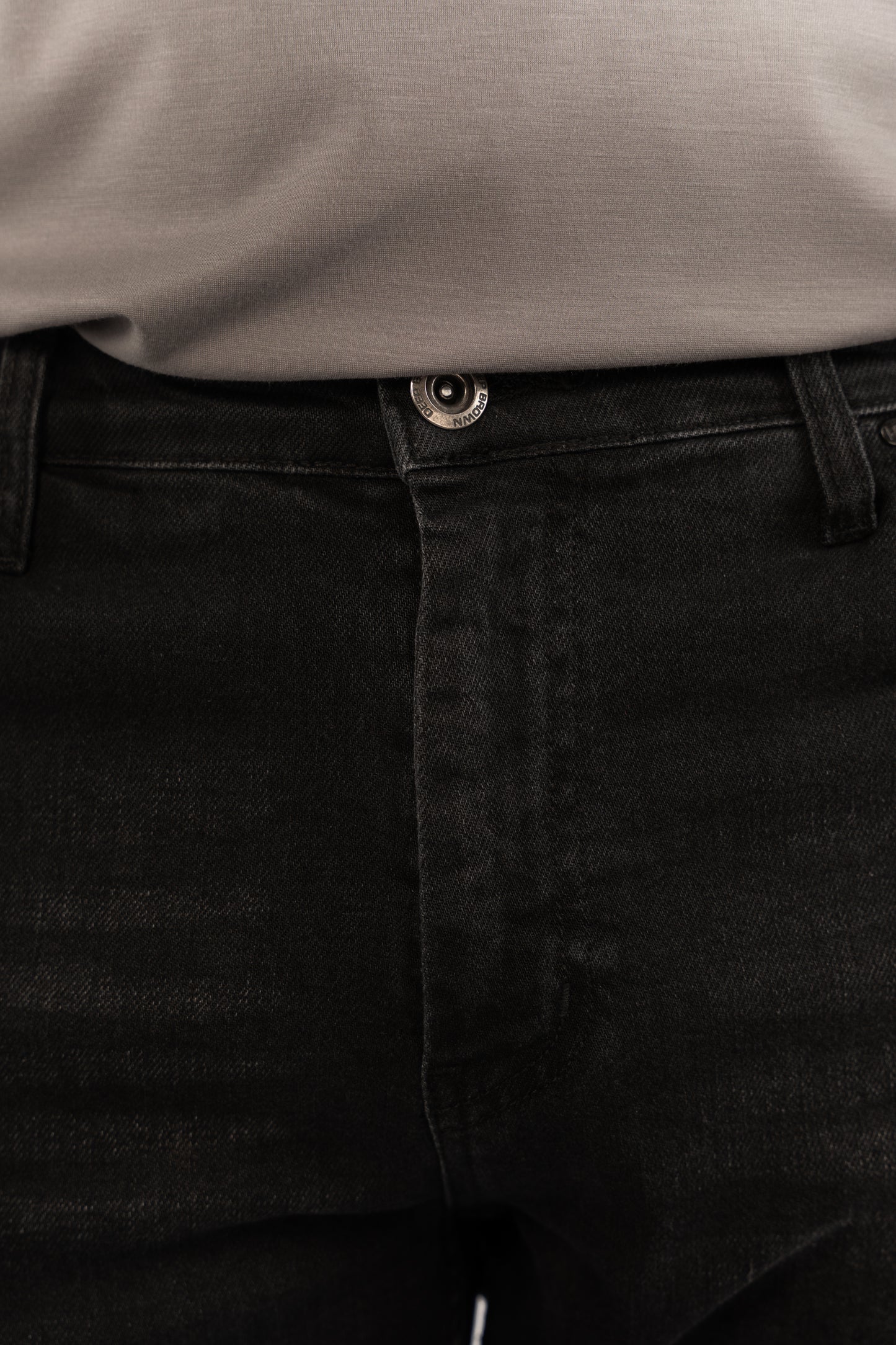 DARK GREY REGULAR DENIM