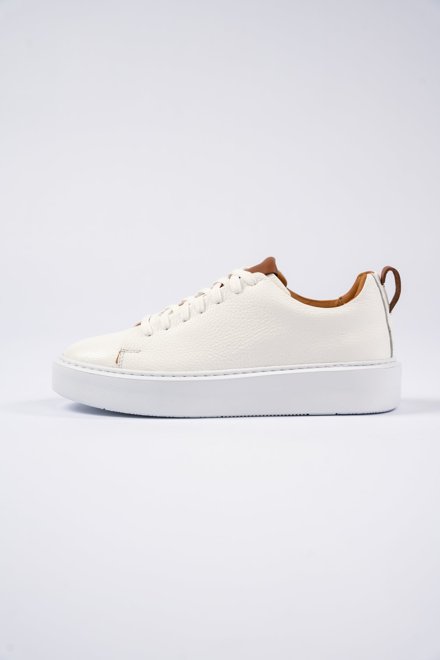 WHITE HIGHSOLE SNEAKER