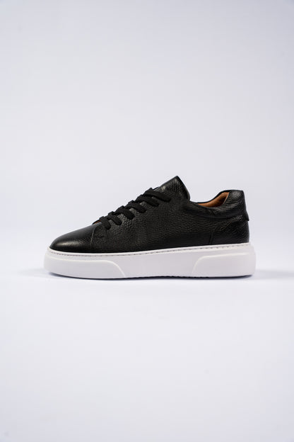 BLACK LEATHER SNEAKER