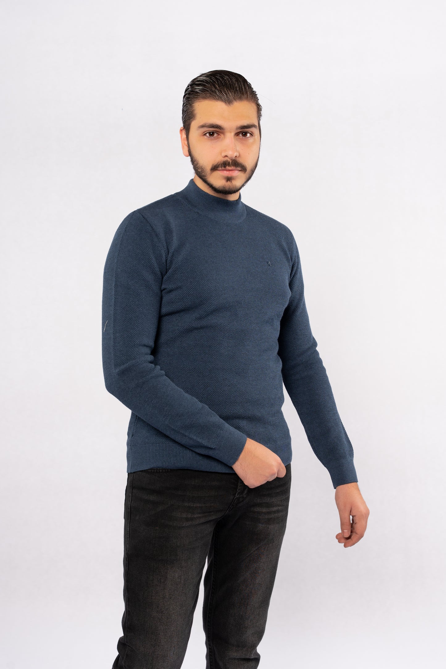 INDEGO HIGHNECK SWEATER