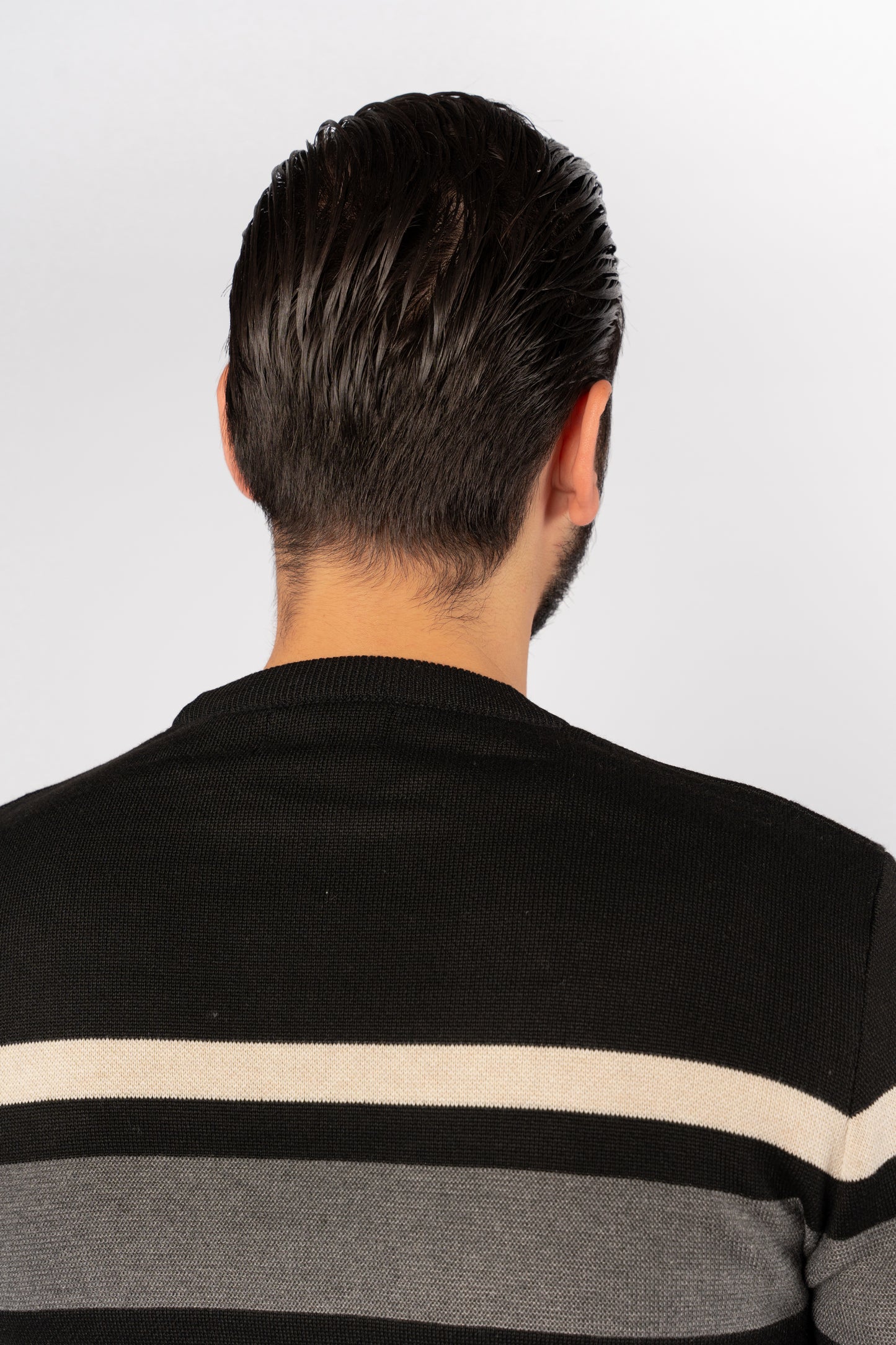 BLACK DOUBLE LINE SWEATER