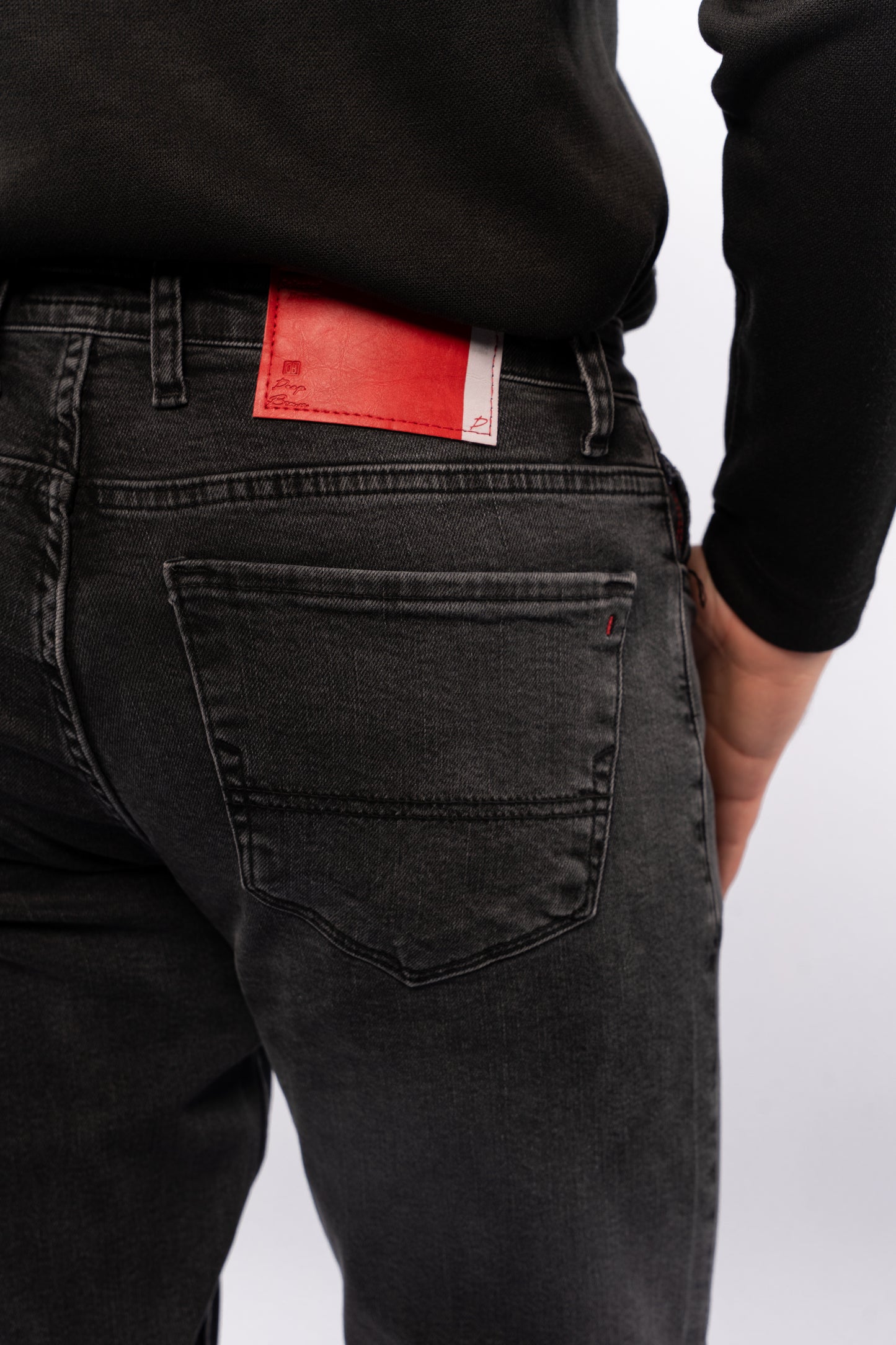 GREY SEMI REGULAR DENIM