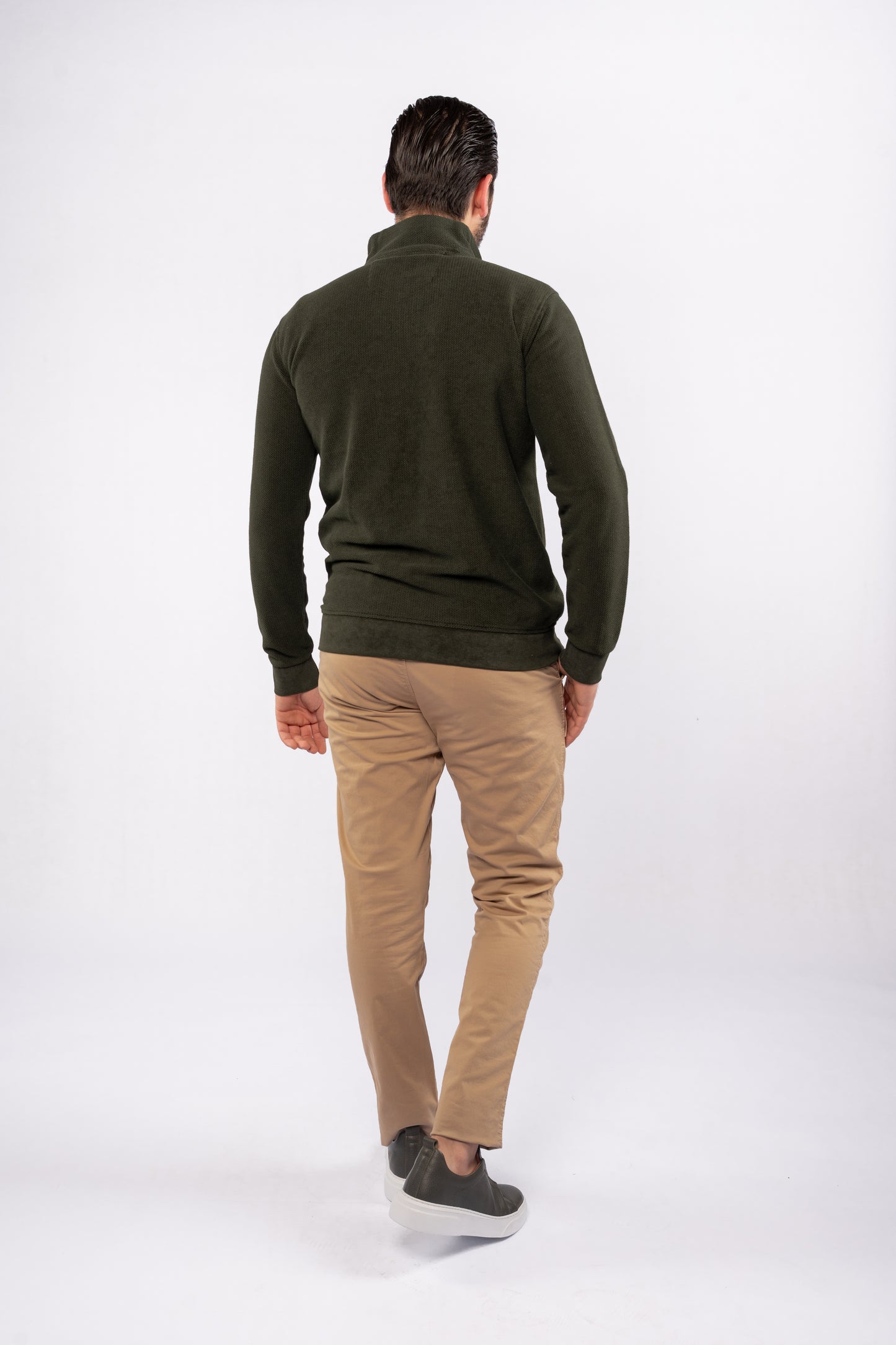 OLIVE HIGHNECK ZIPPER SWEATER