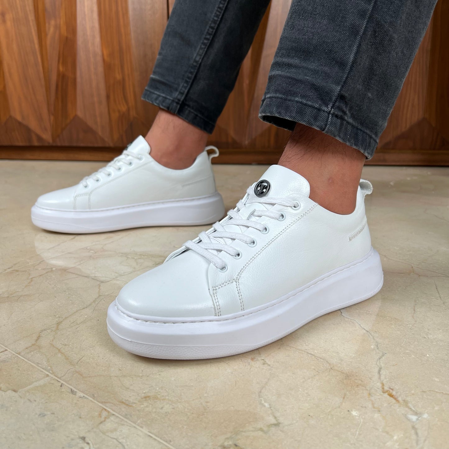 PRE ORDER Full white Sneaker High sole