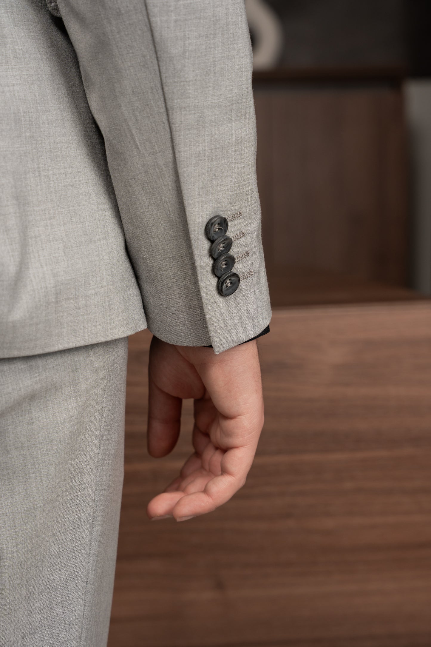 GREY ELEGANT SUIT
