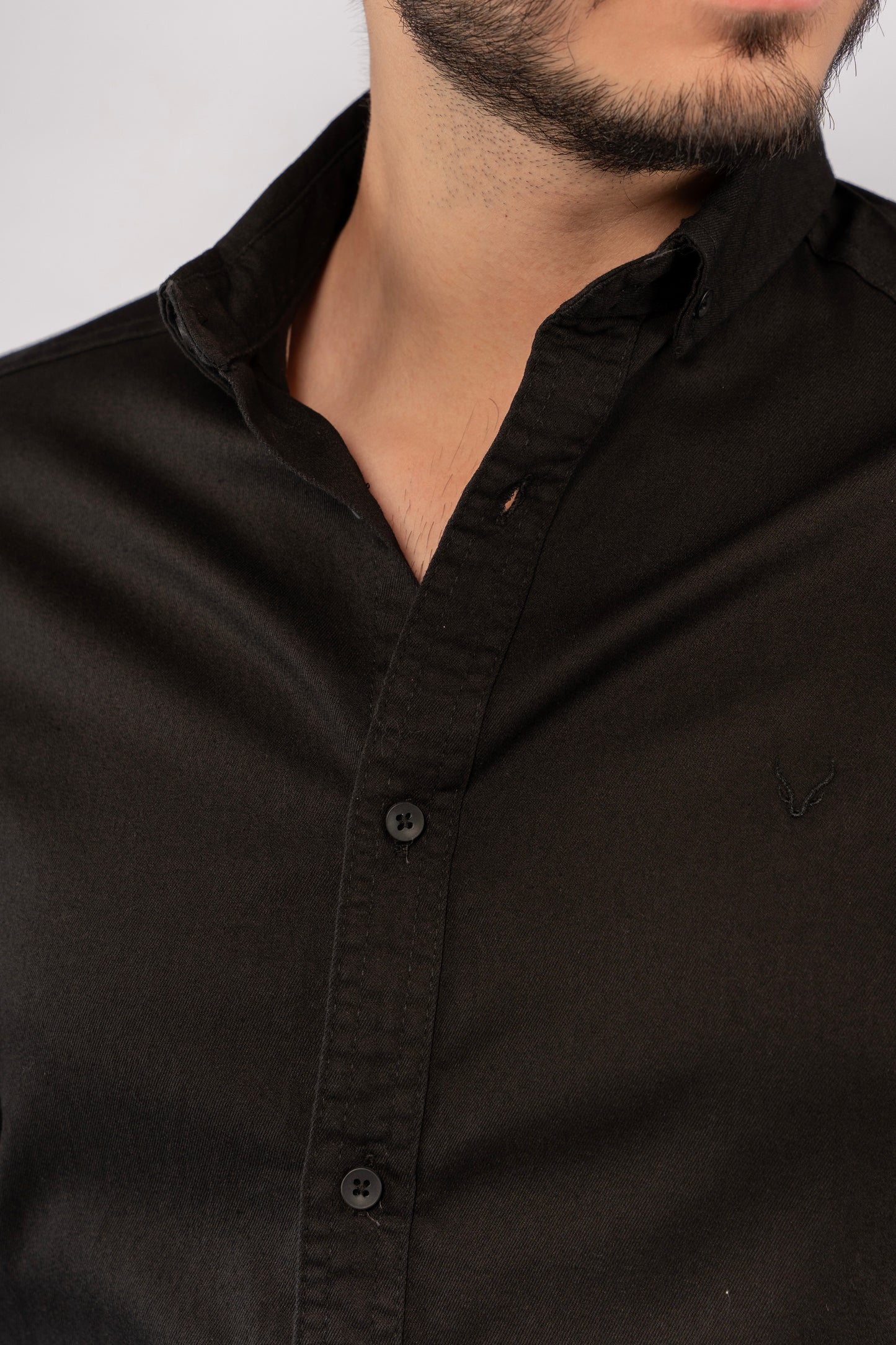 BLACK RELAXED SHIRT