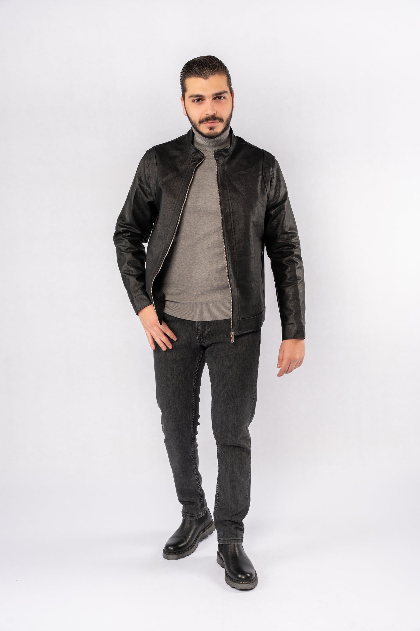BLACK TIMELESS LEATHER JACKET