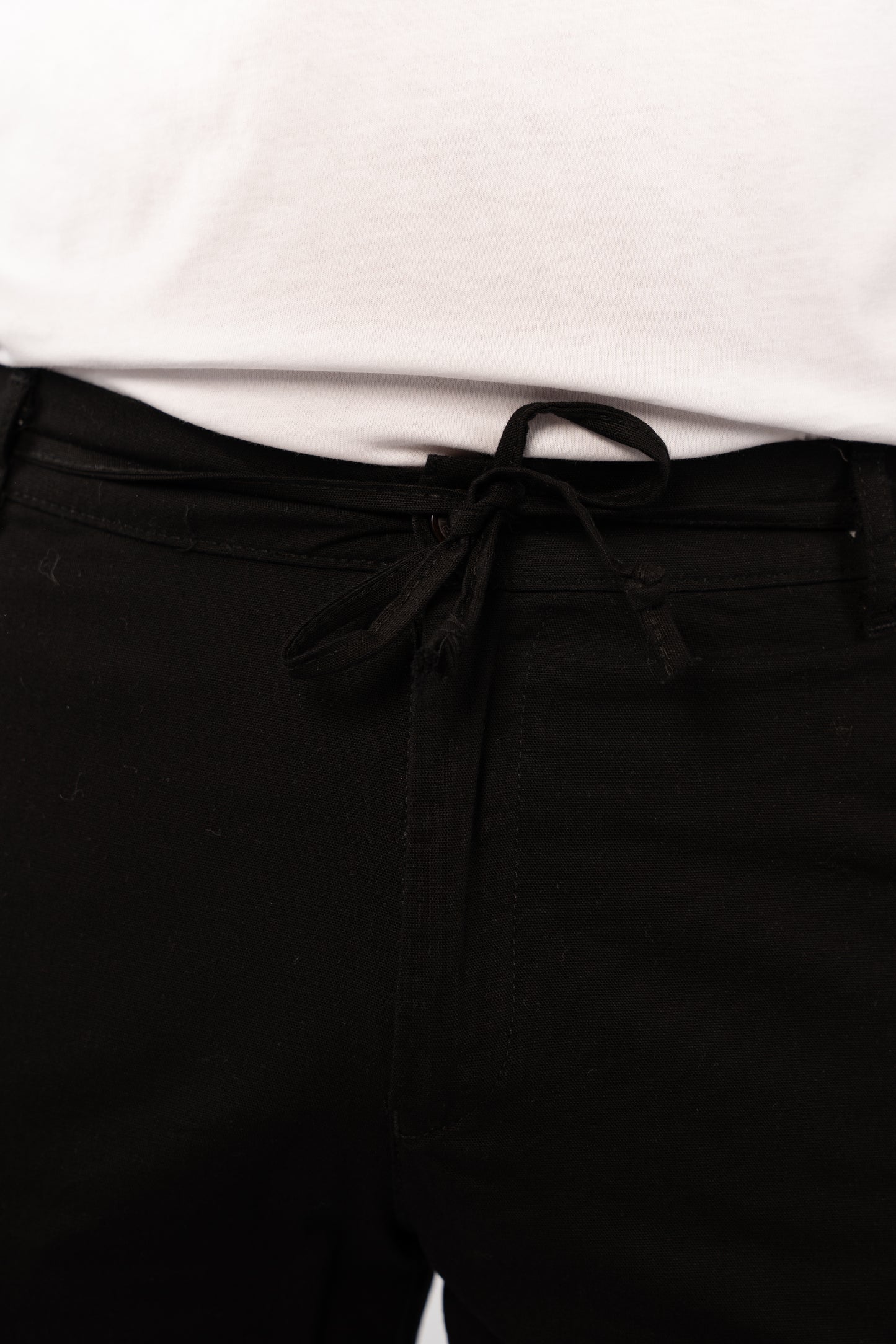 BLACK LINEN SHORT