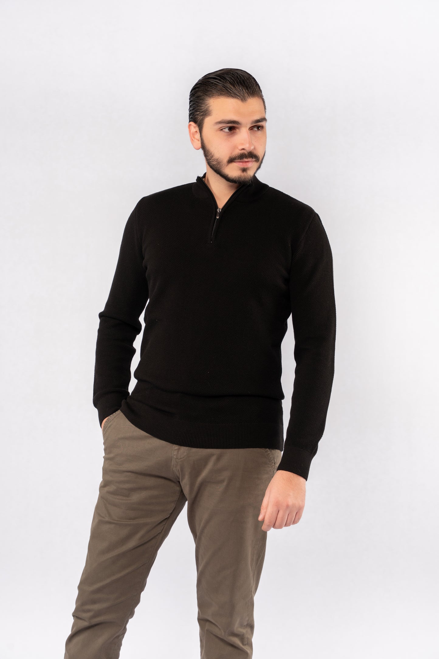 BLACK HIGHNECK ZIPPER