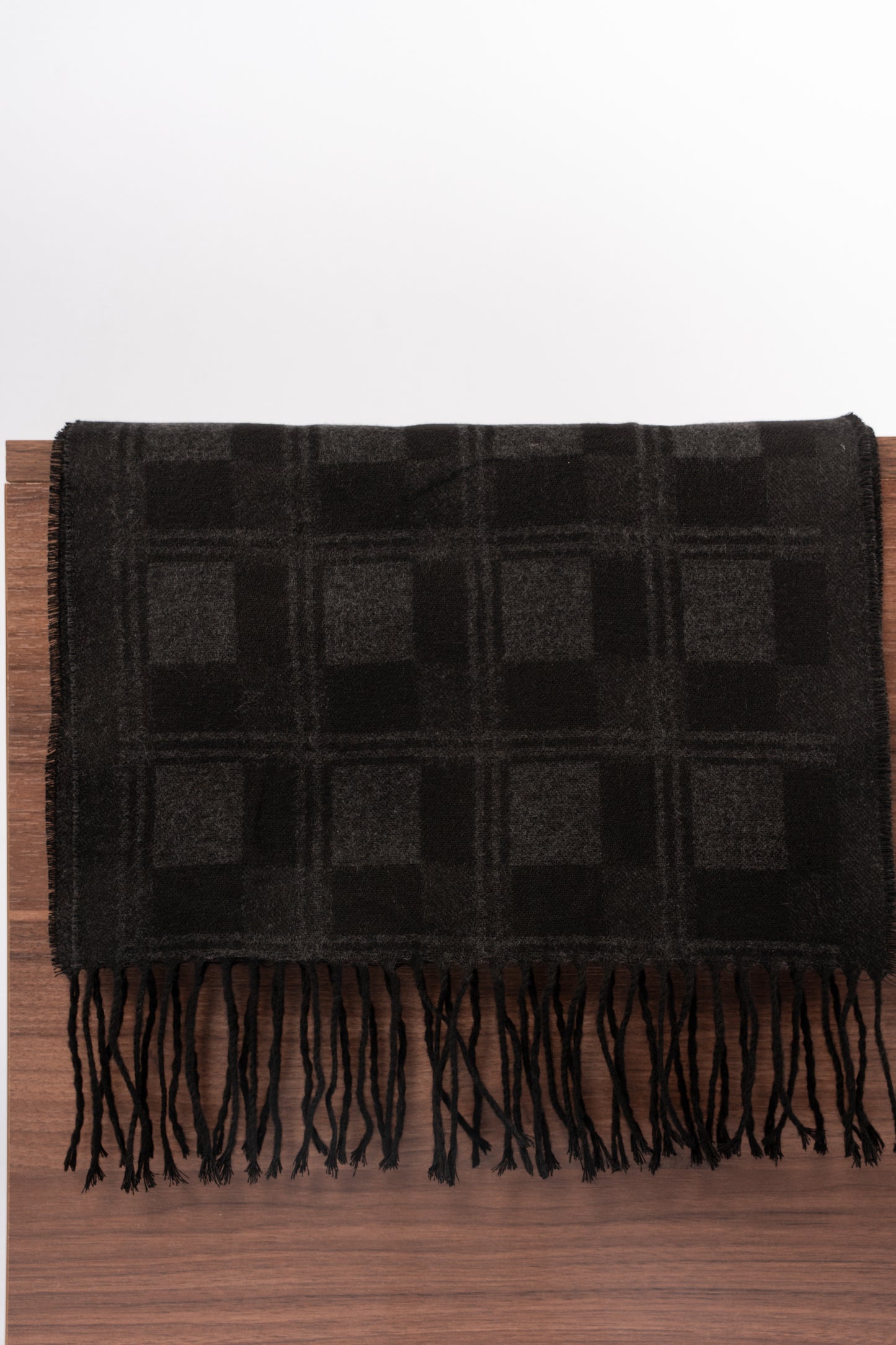 BLACK SQUARES CASHMERE SCARF