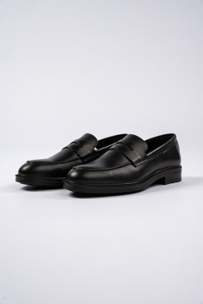 CLASSIC BLACK PENNY LOAFER