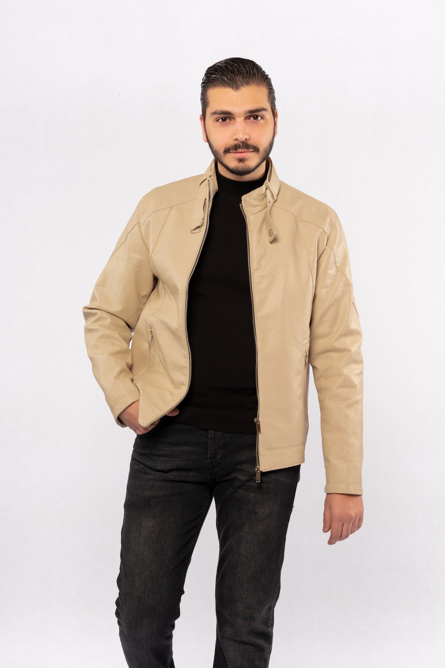 BLACK HIGHNECK SWEATER