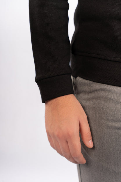 BLACK ELEGANCE PIQUET SWEATER