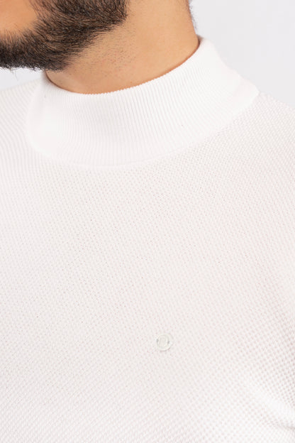 WHITE HIGHNECK SWEATER