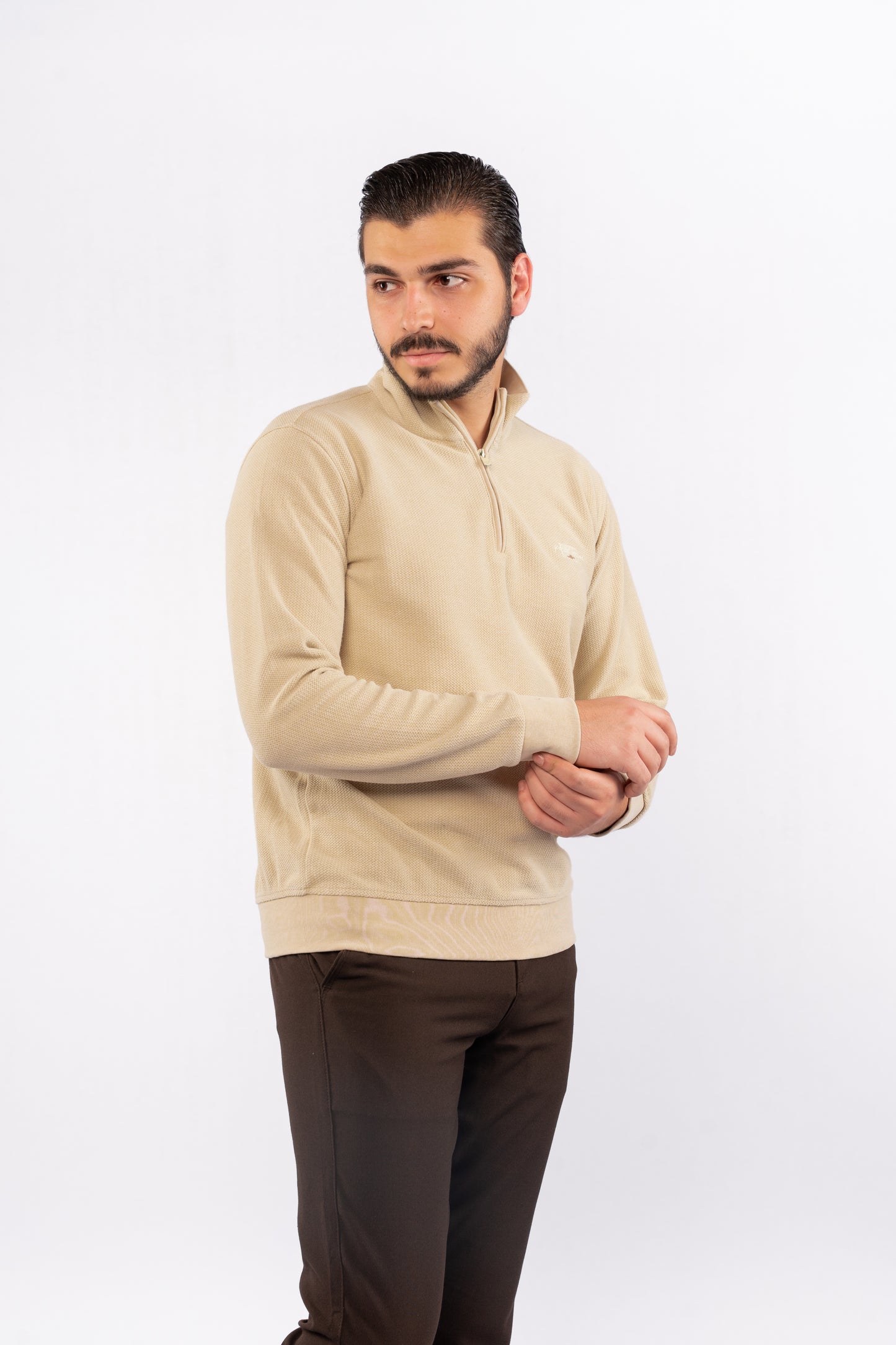 BEIGE HIGHNECK ZIPPER SWEATER