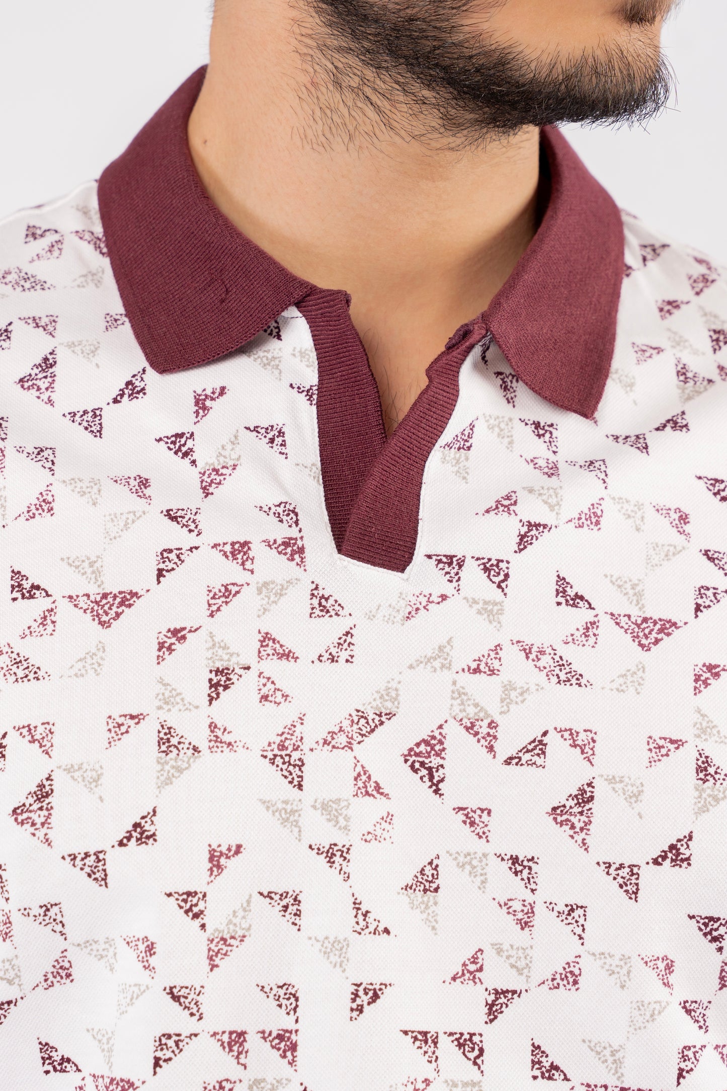 BURGUNDY GEOMETRICAL POLO